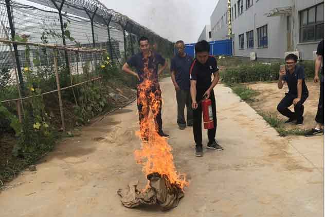 郑州888电子游戏航空维修有限公司组织开展消防清静知识培训